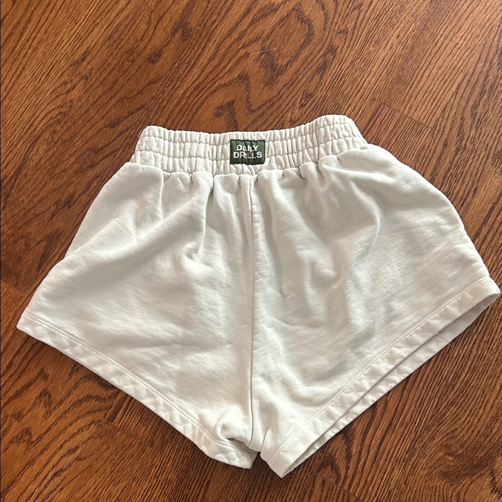 Cream Daily drills shorts
